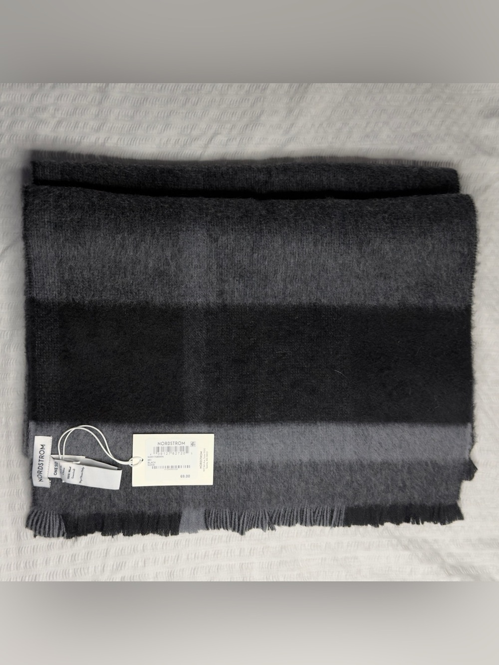 Nordstrom Men's/Women’s Black & Gray Wide-Stripe Wool Blend Scarf